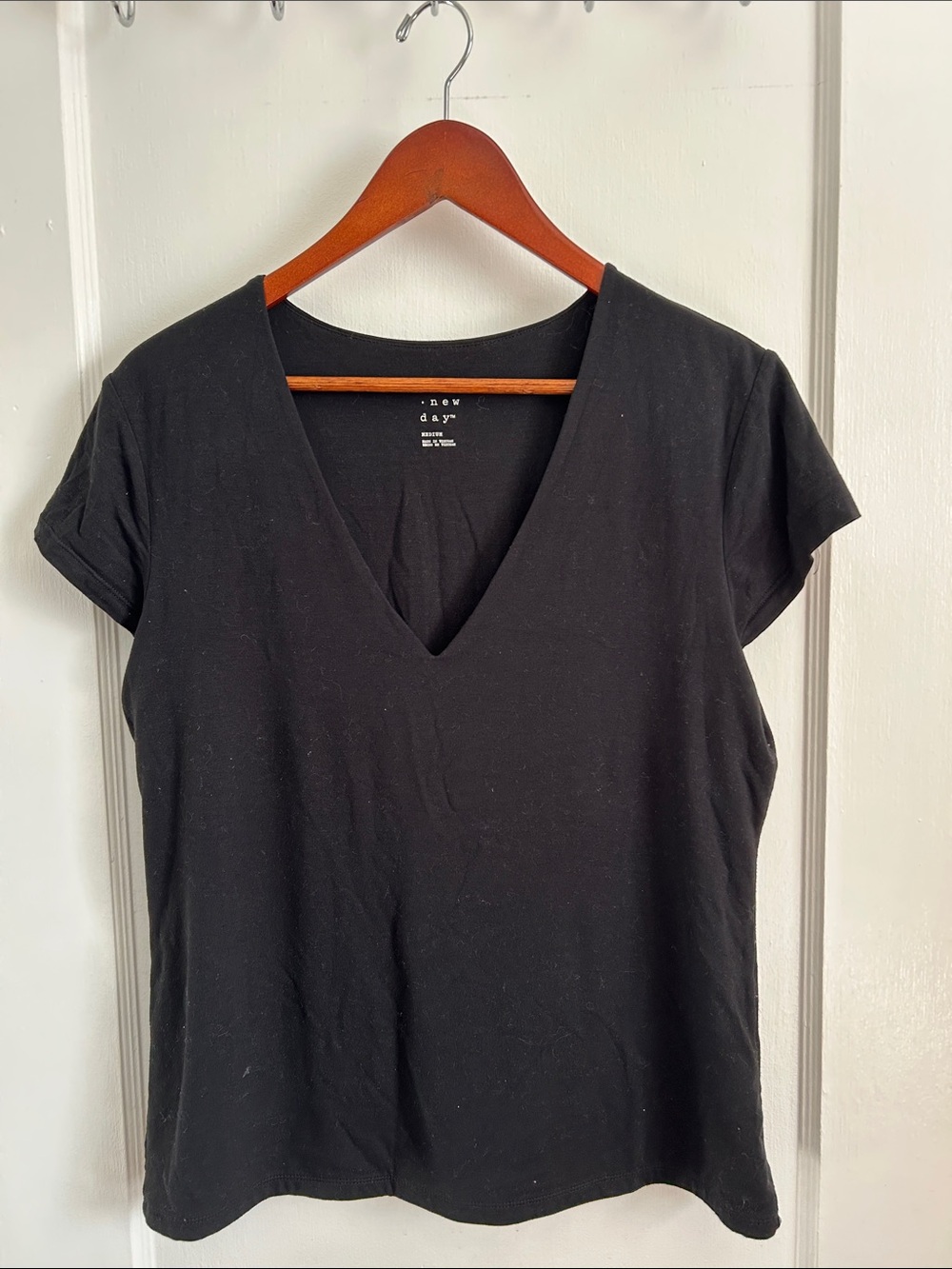 a new day Black V-Neck Short Sleeve Tee
